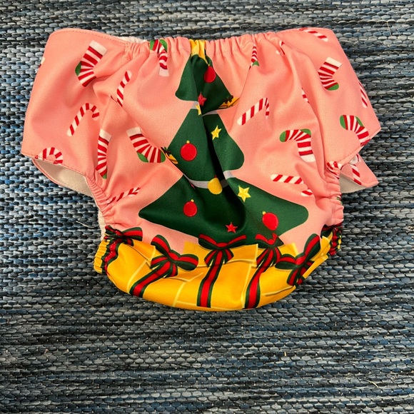 Set of two Christmas pink baby cloth diapers. Like new. Excellent condition. - Picture 4 of 5